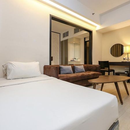 Отель Greystone Centrestage Pj Петалинг-Джая Экстерьер фото